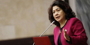 Menkes Nila Moeloek Enggan Komentari Menteri Perokok di Kabinet Kerja Jokowi-JK