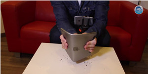 Video: Tablet Tertipis iPad Air 2 Juga Mudah Bengkok