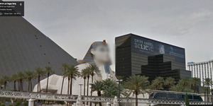 Wajah Patung Dewa Disensor Google Street View