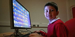 Ayan Qureshi, Bocah 5 Tahun Jadi Pakar Microsoft Windows Termuda