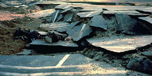 Gempa 7,3 SR Guncang Maluku, Berpotensi Tsunami Hingga Jepang