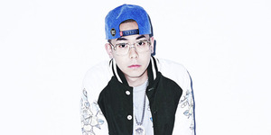 Rapper Korea Loco Pakai Azan di Lagu Act Serious