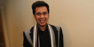 Selama Pengobatan, Rambut Olga Syahputra Gondrong