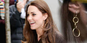 Kate Middleton Pakai Anting Cantik Buatan Indonesia