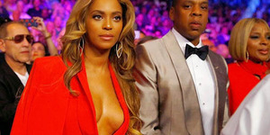 Nonton Pacquiao VS Mayweather, Beyonce Pamer Payudara Seksi