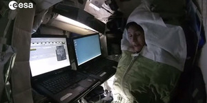 Tempat Tidur Astronot di Luar Angkasa