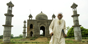 Kenang Istri, Pria India Bangun 'Taj Mahal'