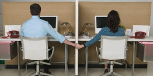 4 Tips Bagi Pasangan Yang Bekerja di Satu Kantor