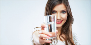 7 Waktu Yang Tepat Untuk Minum Air Putih