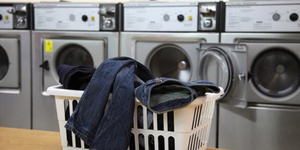 5 Tips Mencuci Jeans Agar Tidak Cepat Memudar