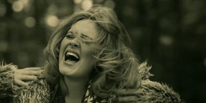 Lagu Terbaru Adele 'Hello' Jiplak Tom Waits 'Martha'?