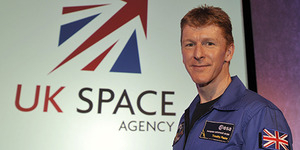 Astronot Pertama Inggris Akan Lari Marathon di ISS
