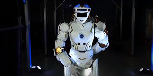 Video Robot Valkyrie NASA Menari Gemulai