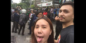 Dibully Netizen, Ini Jawaban Wanita Cantik Selfie di Sarinah