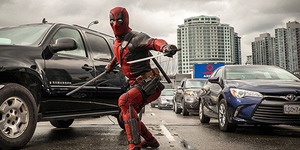 Film Deadpool Promosi Lewat Poster Unik & Konyol