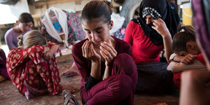 ISIS Makin Sinting, Budak Wanita Diperkosa 10 Militan Otomatis Jadi Islam