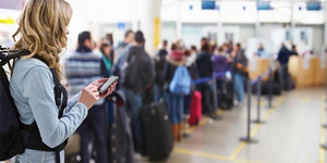 Survei: Barang Wajib Bagi Pelancong Adalah Smartphone
