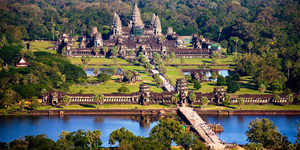 Wisatawan Angkor Wat Yang Telanjang Kini Dikenakan Sanksi