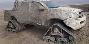 ISIS Modif Mobil Toyota Rampasan Jadi Tank Perang