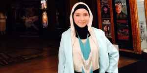 Mualaf, Stephanie Kurlow Jadi Penari Balet Berhijab