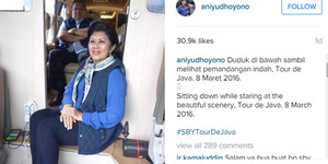 Ibu Ani & SBY Saksikan Gerhana Matahari di Hotel, Jokowi di Istana