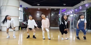 Mini Girls, Girlband Balita di Tiongkok Bikin Heboh