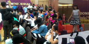 Pakai Rok Mini & Tak Berhijab, Walikota Aceh Bubarkan Fashion Show!