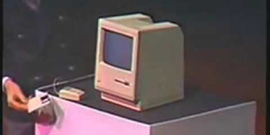 Video Langka Steve Jobs Pamer Komputer Pertama 'Macintosh'