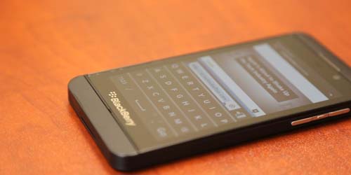 BlackBerry Z5, Kembaran BlackBerry Z10 Dengan Harga Murah