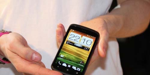 HTC Rilis 4 Smartphone Baru ke Pasaran