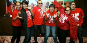 Asyiknya Harlem Shake ala Opera Van Java