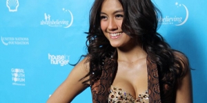 Intip Serunya Agnes Monica Hang Out Di Los Angeles